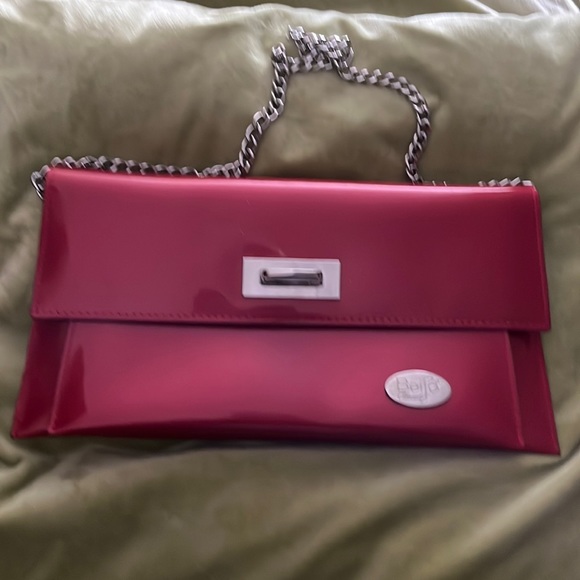 Beijo Red Clutch Shoulder Bag - Picture 2 of 7